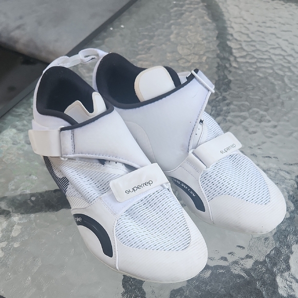 Nike White Cycling Shoes with Straps - Picture 1 of 7